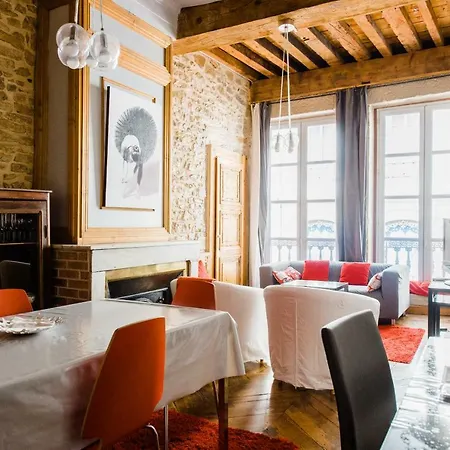 Constantine Terreaux Apartamento