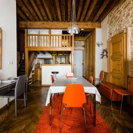 Constantine Terreaux Apartamento